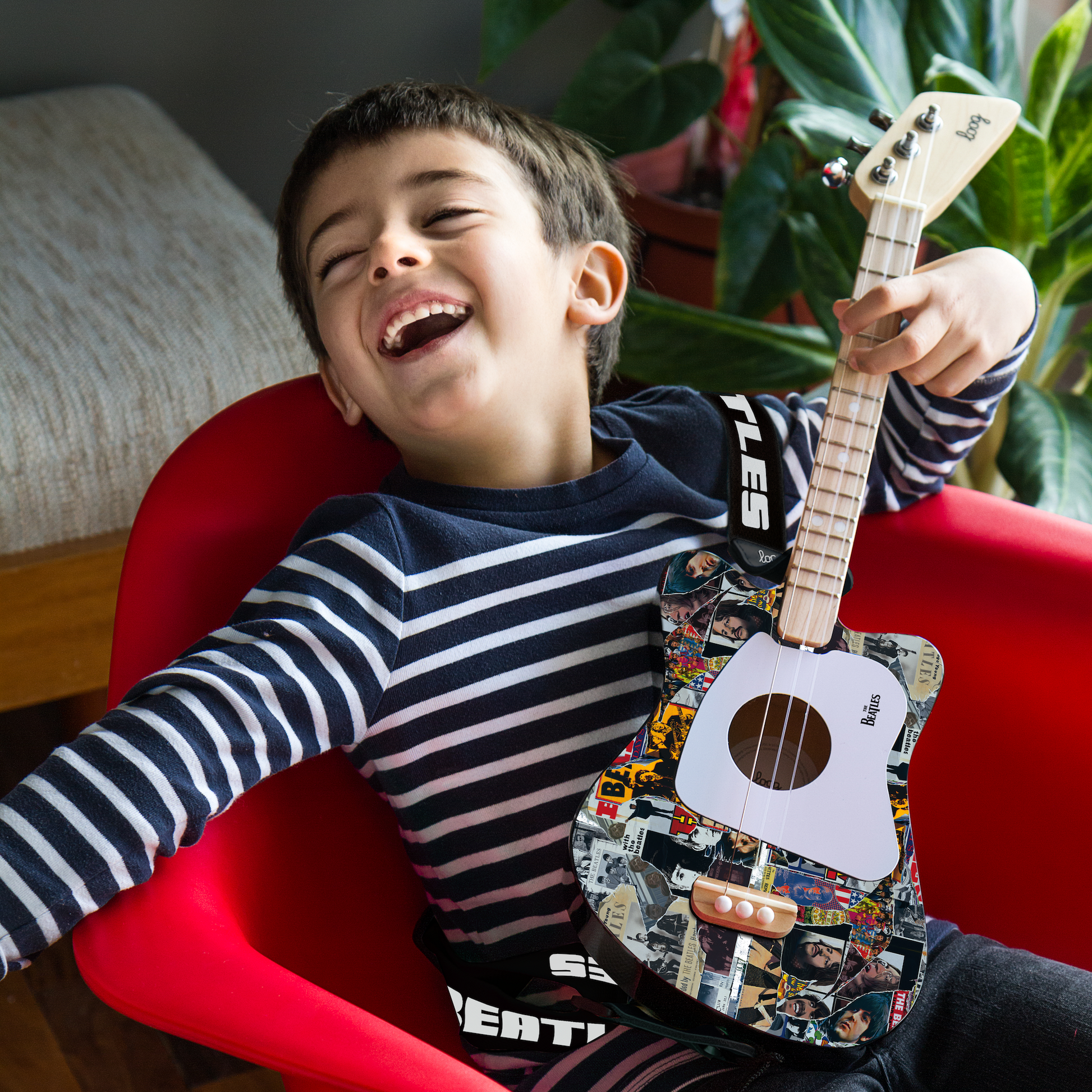 The Beatles Loog Mini Acoustic Guitar